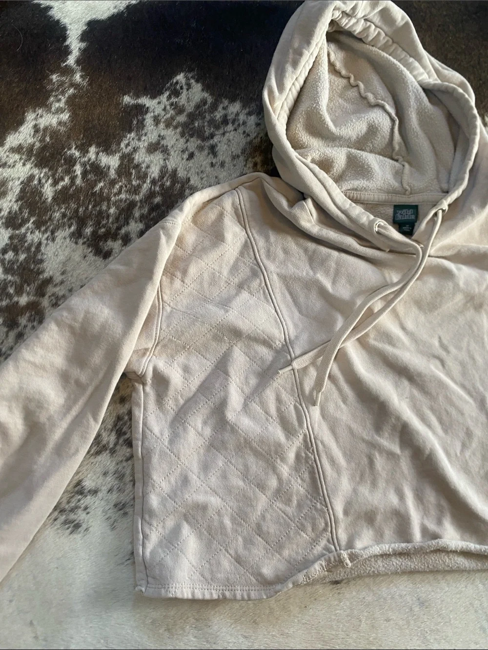 wild fable Cropped Light Beige Quilted Hooded Sweatshirt - Picture 4 of 6
